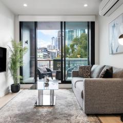 Marker Modern Vintage Pad Near Factory Outlets