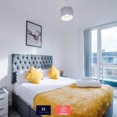 2 Bedroom Penthouse With Balcony By Host A Home