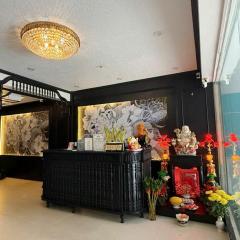 VICTORY hotel Q8