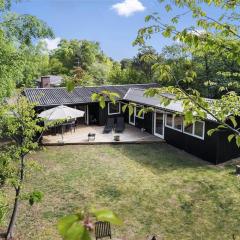 1583 Aakirkeby - Poserekrogen 8