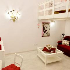 Stylish Vintage Glam Studio Central Budapest