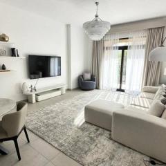 Luxury 1BR with Burj Al view