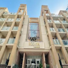 Modern 1BR w Pool and Parking At Roxana Residence