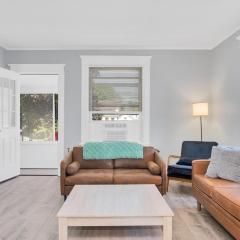 Welcome to Hat City Danbury, A Suburban Retreat