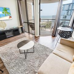 New, Beautiful Decor, Meridian Plaza, Pools, Nice!