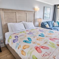 King Bed, Studio Oceanfront, Indoor Heated Pools!