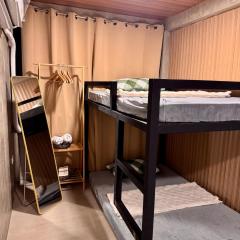 Maru Vibe lofthouse Elyu