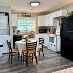 Cozy 1BR Apartment Wi-Fi Free Parking 10 min to UT Area