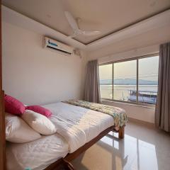 Nadhi Mane River-front Beach Stay