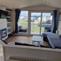 Acer Leaf - 2 bedrooms sleeps 6