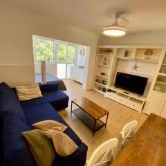 Loft playa Torviscas,garaje gratis , recién reformado