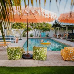 Sleeps 20 - Games - Basketball - Pool - Movie Room