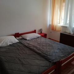 Retro Apartment near to city center Herceg Novi