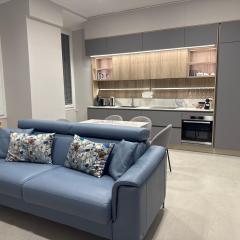 kaDevi Apartment -centralissimo, parcheggio gratuito e bici a disposizione-