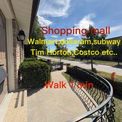 9mins airport 1 min to shopping mall