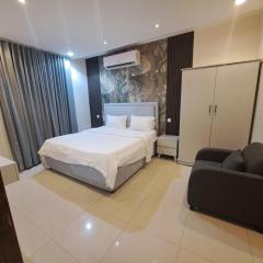 قصر مبارك للشقق المخدومة - اليرموك