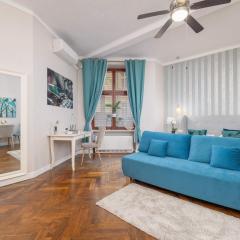 Charming Studio with Air-conditioned Close to Kazimierz District by Noclegi Renters