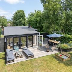 Holiday Home Edin - 400m from the sea by Interhome