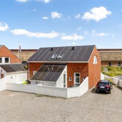 Apartment Nils - 2-3km from the sea by Interhome