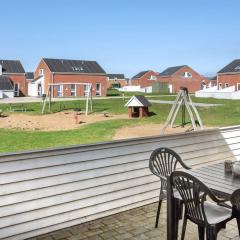 Apartment Odger - 2-3km from the sea by Interhome