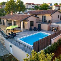 Villa Gloria for 6 people with private pool and children playground