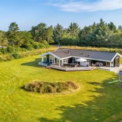 Holiday Home Sviðandi - 1-5km from the sea by Interhome