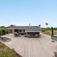 Holiday Home Rolfkarl - 500m from the sea by Interhome