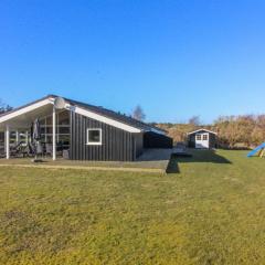Holiday Home Nynke - 600m from the sea by Interhome