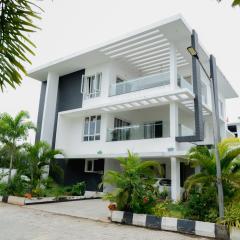 Mayns Executive room -blue