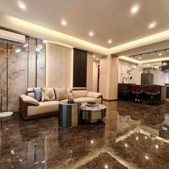 A1 Shinjuku JR St 8 mins 4 bedrooms and 1 living room 2bathrooms 2toilets Max 12P Direct to Shinjuku Ueno Ginza Shibuya Ikebukuro Yoyogi Shinagawa 新宿区 高田马场车站8分钟 4室1厅2浴室2卫生间 最大12人