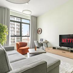 VayK - Prestigious 1BR Apartment in Dubai Hills Estate