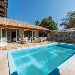 Casa dentro cond. Tenório à 50mts pé areia, térrea, ar cond split, área gourmet, cervejeira