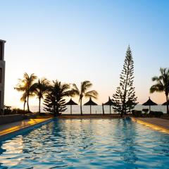 Paradise by the Sea with Infinity Pool