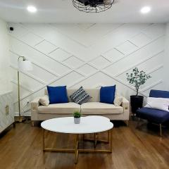 Entire house in Old Town Lilburn 4 bedrooms 4 bath