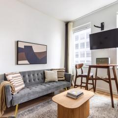 Blueground Midtown S gym roof nr Times Sq NYC-1776