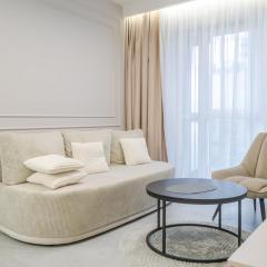 Global Park Superior Apartment by BookingHost