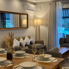 3-Bedroom Sea View Penthouse 4mins Walk to Beach - RC16