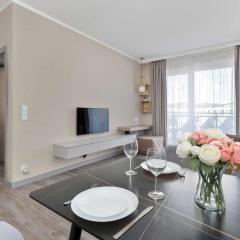 Stylish Apartment Bel Mare E529 in Miedzyzdroje with Balcony & Parking & Close to the Beach by Noclegi Renters