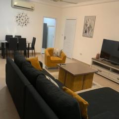 Cozy comfortable One bedroom close to Airport
