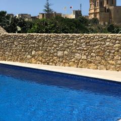 Gozo, Peaceful Retreat with Shared Pool