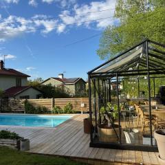 Fantastic villa with pool near Stockholm