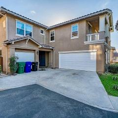 Allura Del Mar Heights Pet-Friendly 5BR Retreat