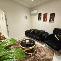 DHB STAYS Cozy 1BR Apartment in City Center 63A