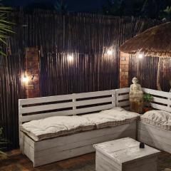 Apartment with garden