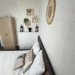 REI Apartment, Cozy and Stylish