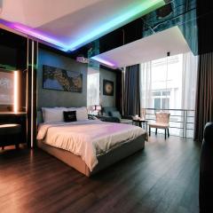 M&H Hotel