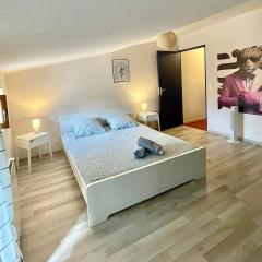 Chez Léna - T2 Cosy & Equipé - Proche Cité médiévale