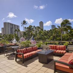 DoubleTree by Hilton Alana - Waikiki Beach