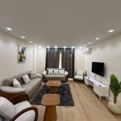 Furnished Apartment 3BR 2BA Excellent Condition