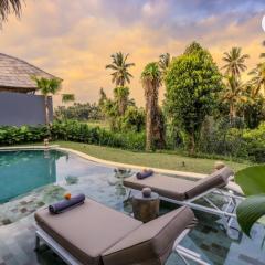 Kizmet Fit - 2Bed Luxury Private Villa - Yoga Shala, CrossFit-Style Gym, 3Km to Central Ubud